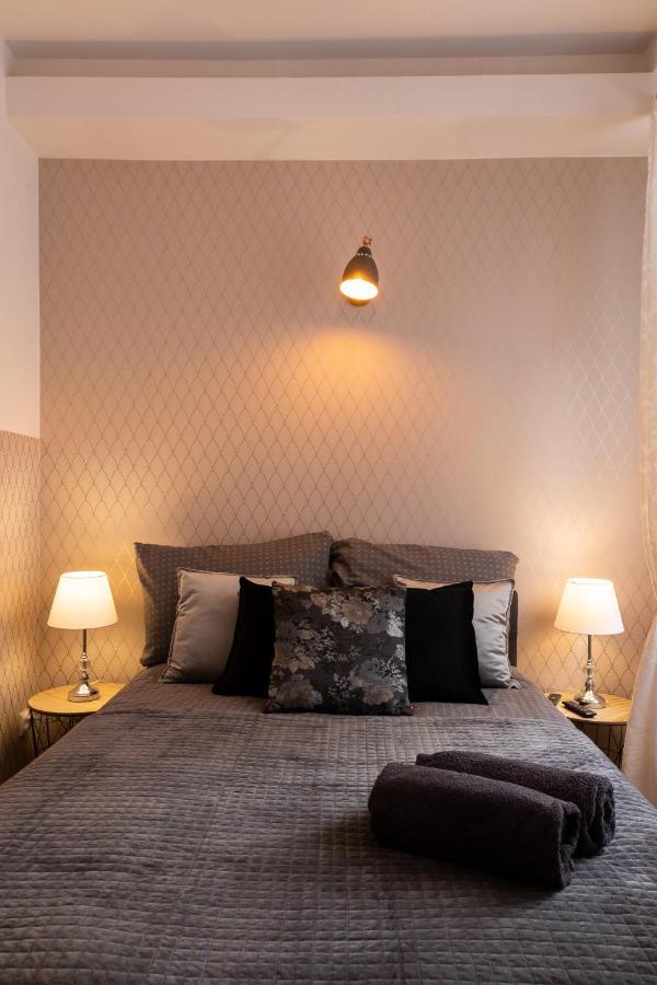 Clicktheflat Szkolna Palace Of Culture Apart Rooms Varsovie Chambre photo